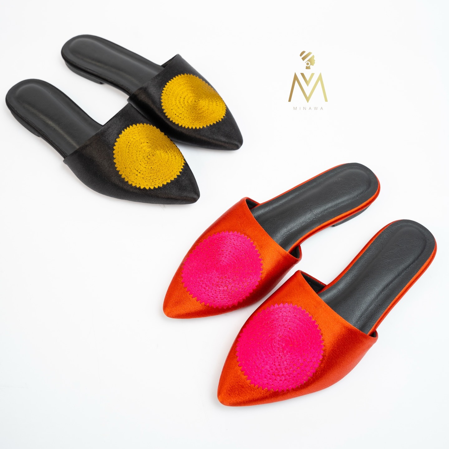 Mules — duo noir/safran & terracotta/fuchsia brodés main