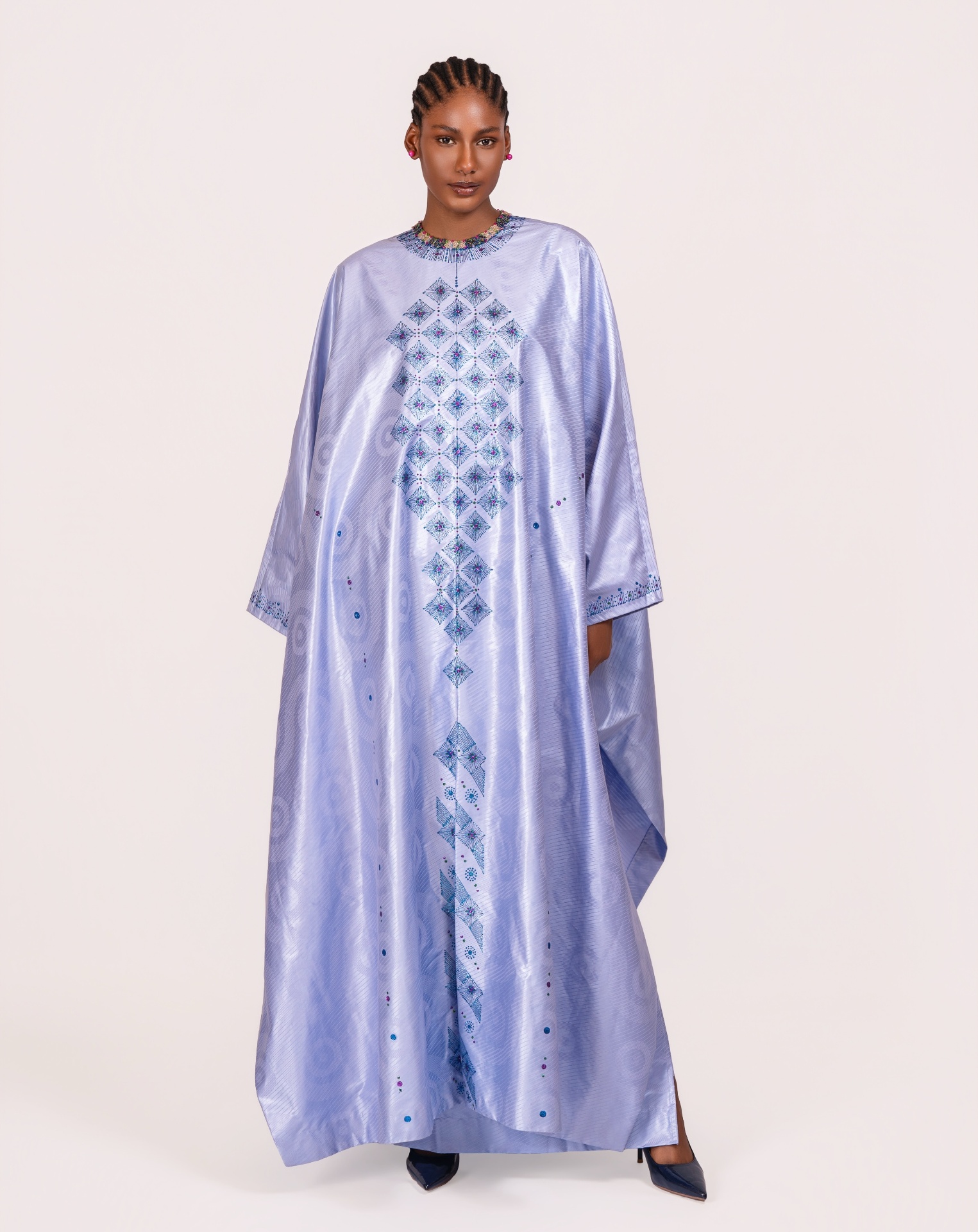 Boubou bazin lavande brodé losanges