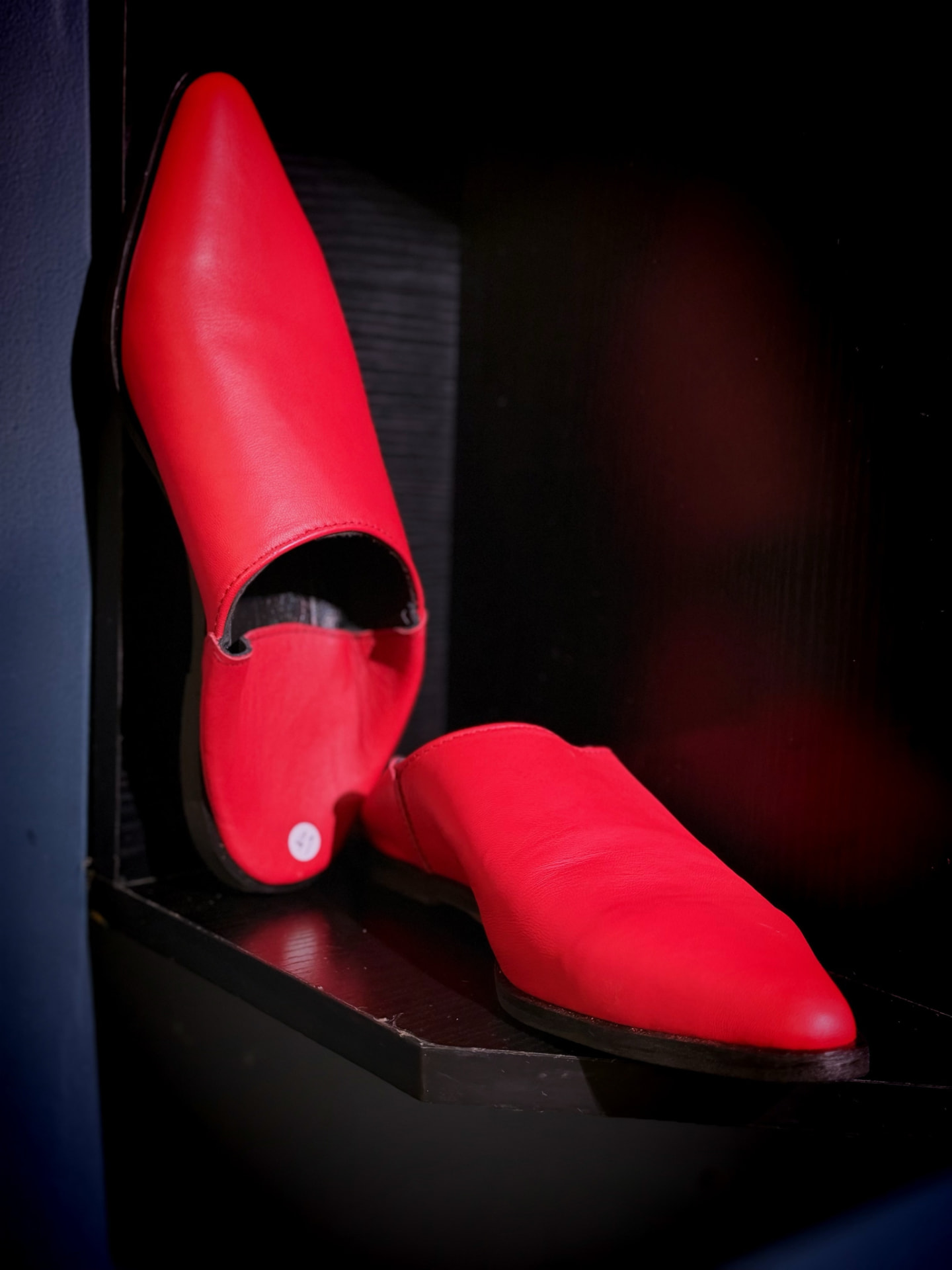 Babouches en cuir rouge vif