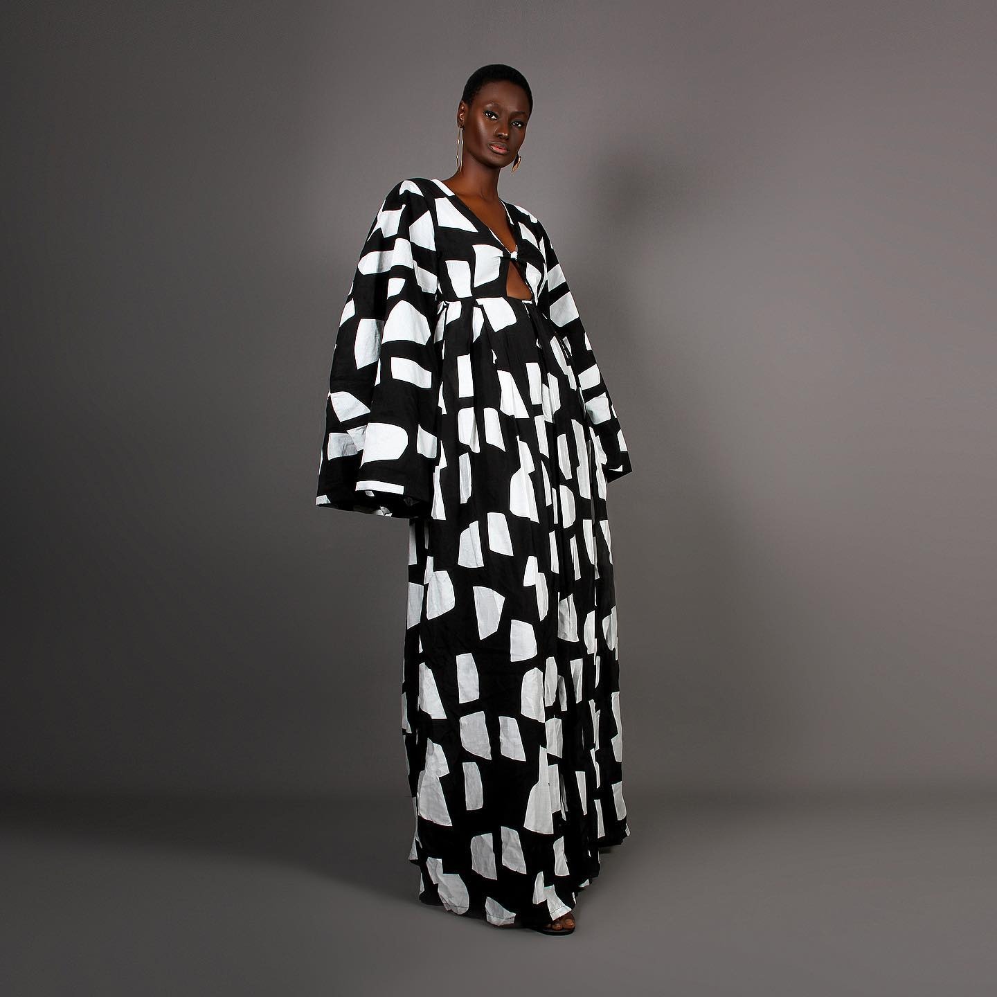 Boubou fluide imprimé mosaïque noir & blanc