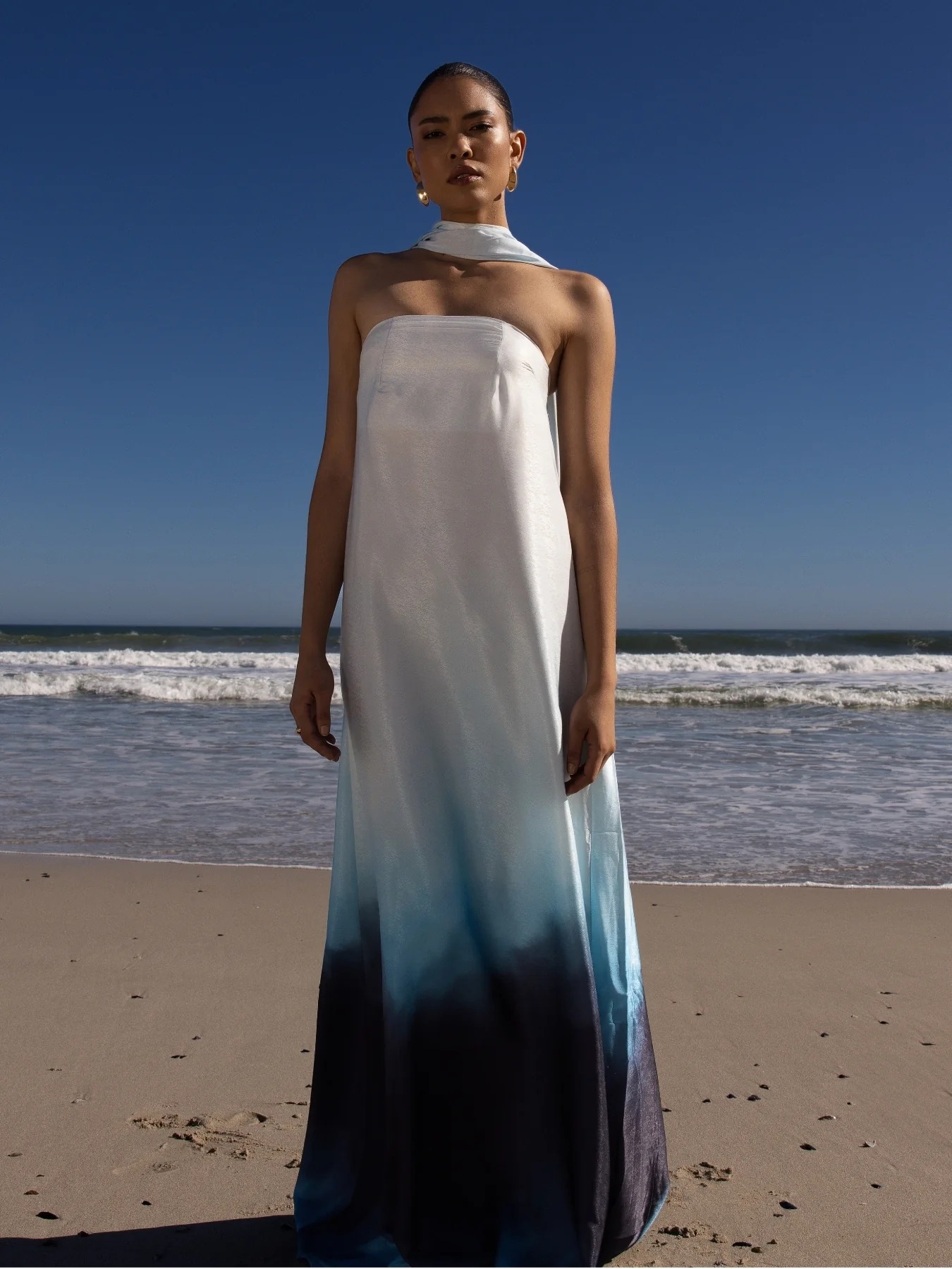 Tubi Dress Skye Blu, campagne bord de mer