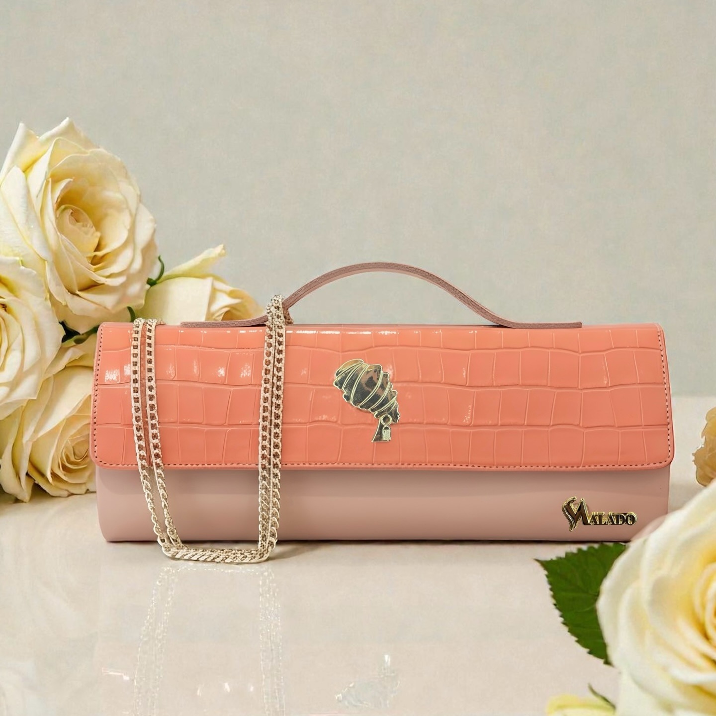 Baguette Corail — Croco verni & médaillon Malado